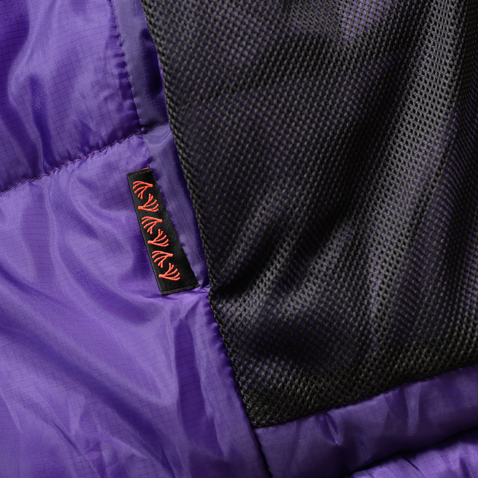 CEASE REVERSIBLE PARKA – BLACK / PURPLE CEASE REVERSIBLE PARKA – BLACK / PURPLE